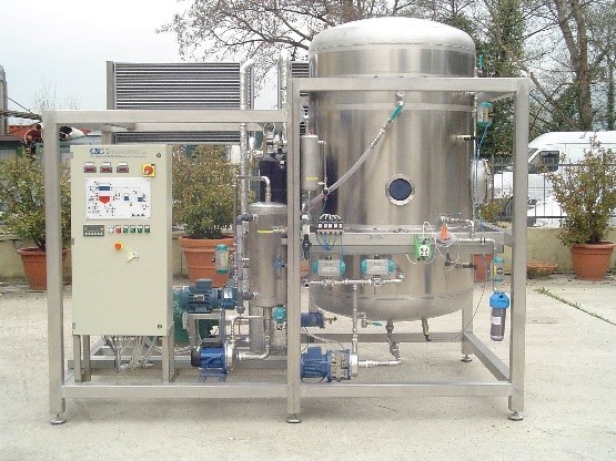 Vacuum Evaporator (C & G) Vacuum Evaporator (C & G)